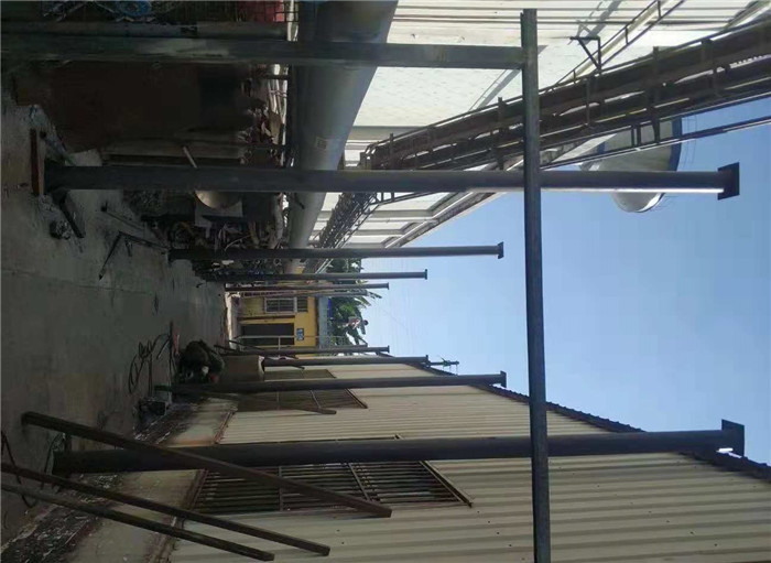 1557732098230354.jpg 齒輪減速電機(jī)一體機(jī)